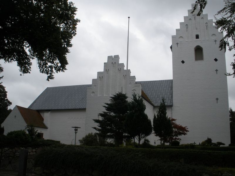 Lyngby kirke.JPG